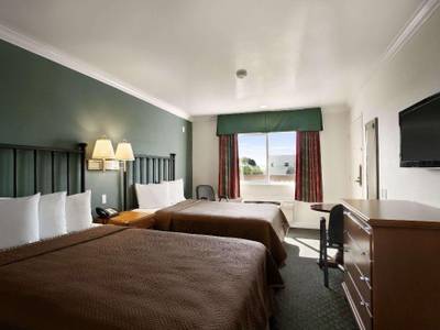 Travelodge San Diego Downtown Convention Center