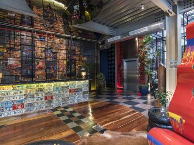 Mestyle Garage Hotel