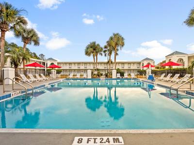 Travelodge Inn & Suites Jacksonville Airport
