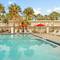 Travelodge Inn & Suites Jacksonville Airport