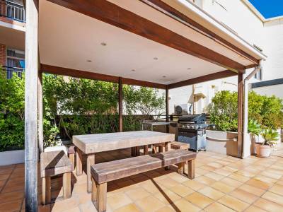 Adara Camperdown Apartments