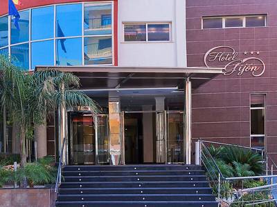 RH Gijon Gandia (Foto)