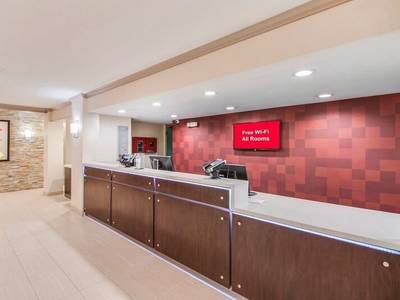 Red Roof Inn & Suites Addison