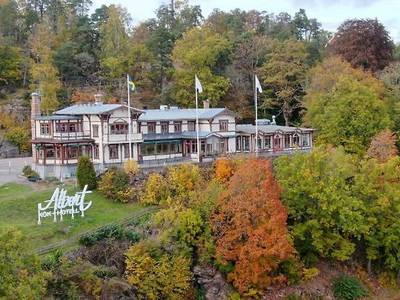 Albert Restaurant Hotel & Konferenz