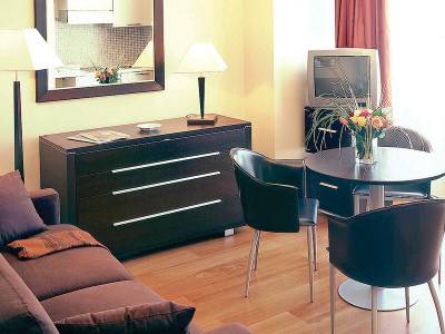 Adagio Access Paris Tour Eiffel Saint Charles