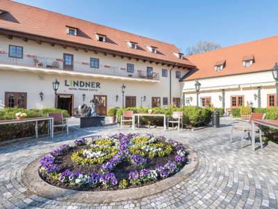 Lindner Hotel Prague Castle